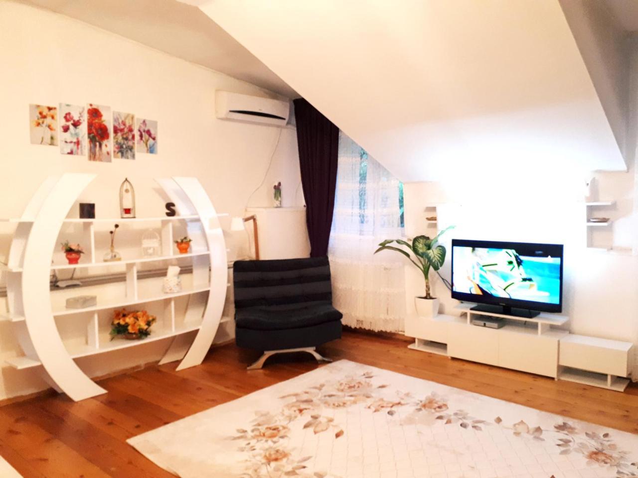 ティビリシKarin Houseアパートメント エクステリア 写真