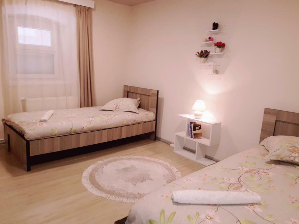 ティビリシKarin Houseアパートメント エクステリア 写真